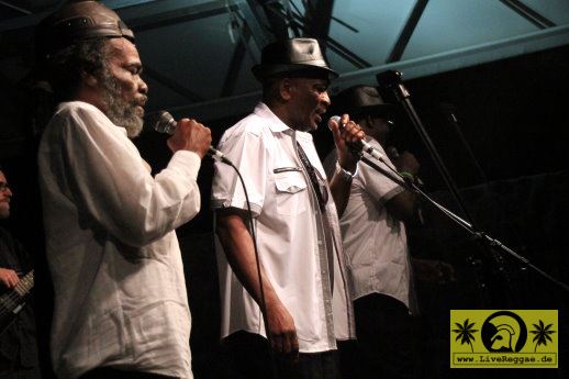 The Melodians (Jam) with The Magic Touch 20. This Is Ska Festival - Wasserburg, Rosslau 25. Juni 2016 (56).JPG